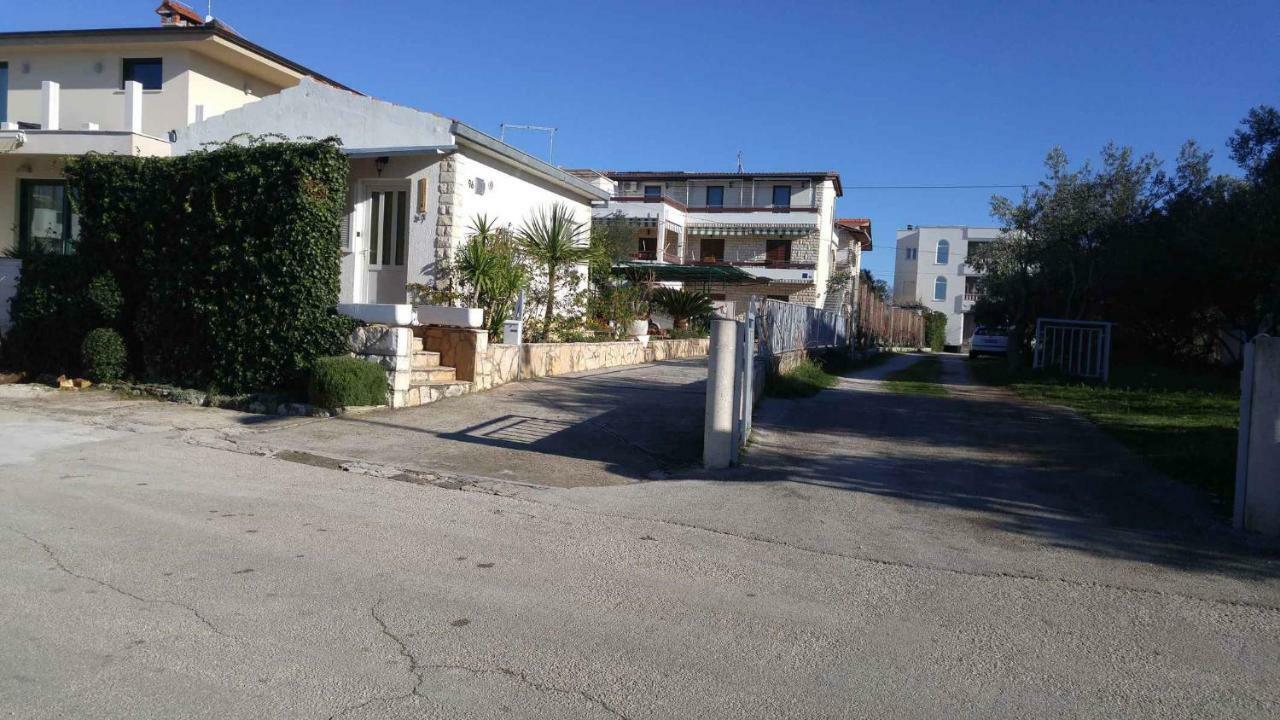 Vera Apartment 1 Рогозница Екстериор снимка