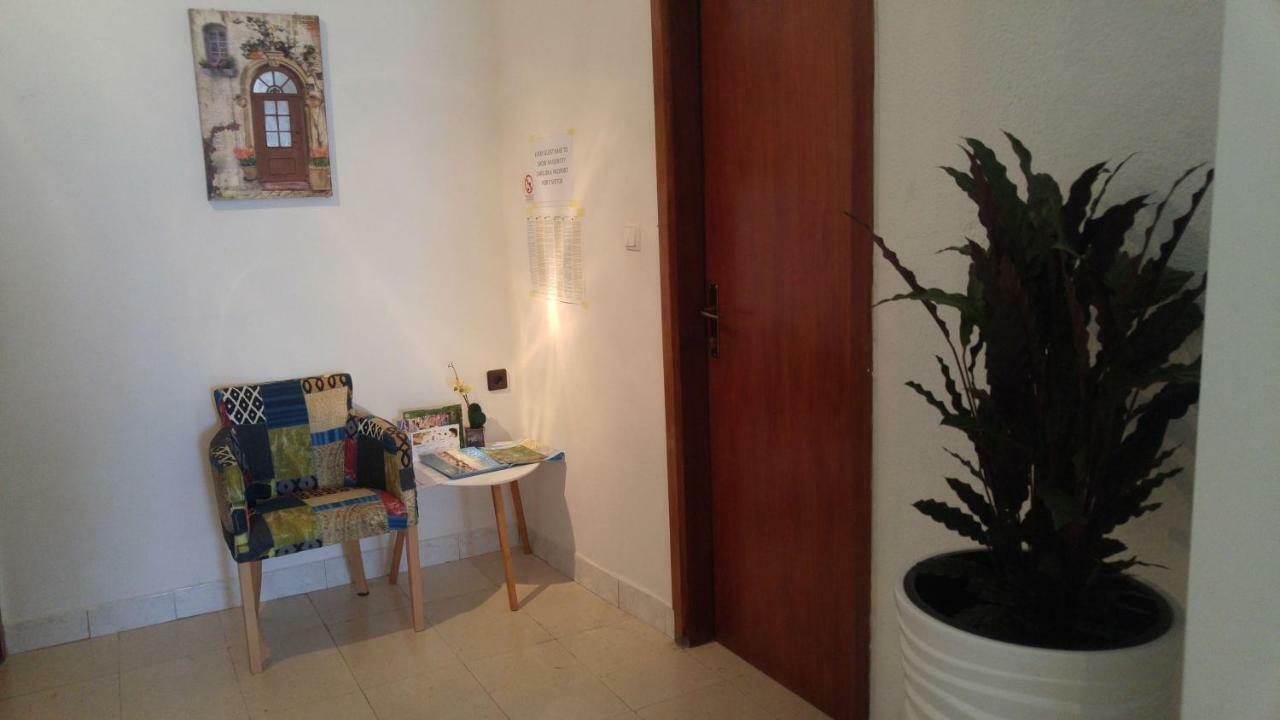 Vera Apartment 1 Рогозница Екстериор снимка