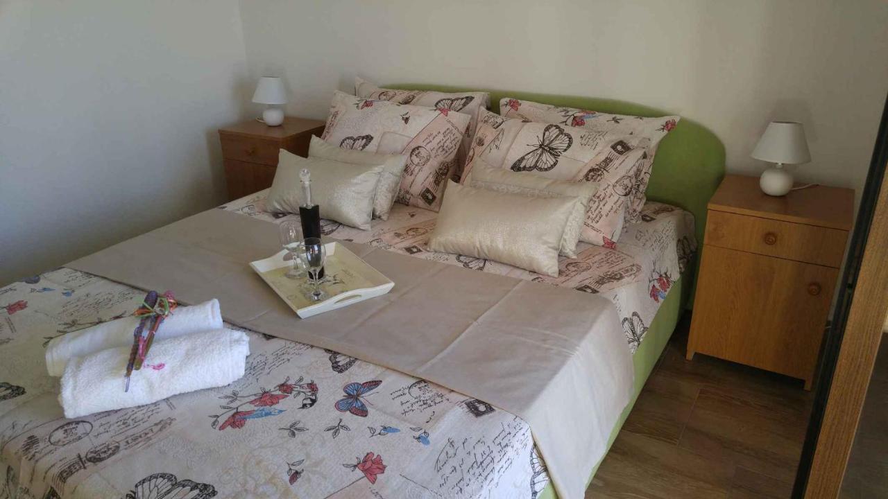 Vera Apartment 1 Рогозница Стая снимка