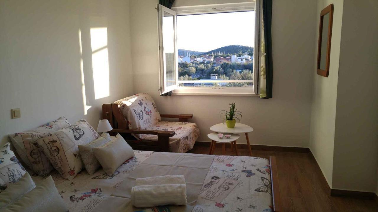 Vera Apartment 1 Рогозница Стая снимка